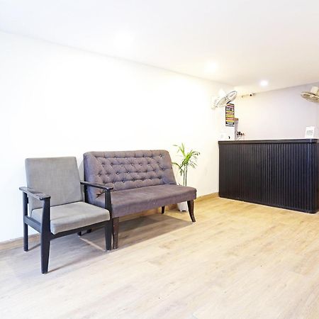 Hotel Twamev Residency Uttam Nagar Couple Friendly 德里 外观 照片