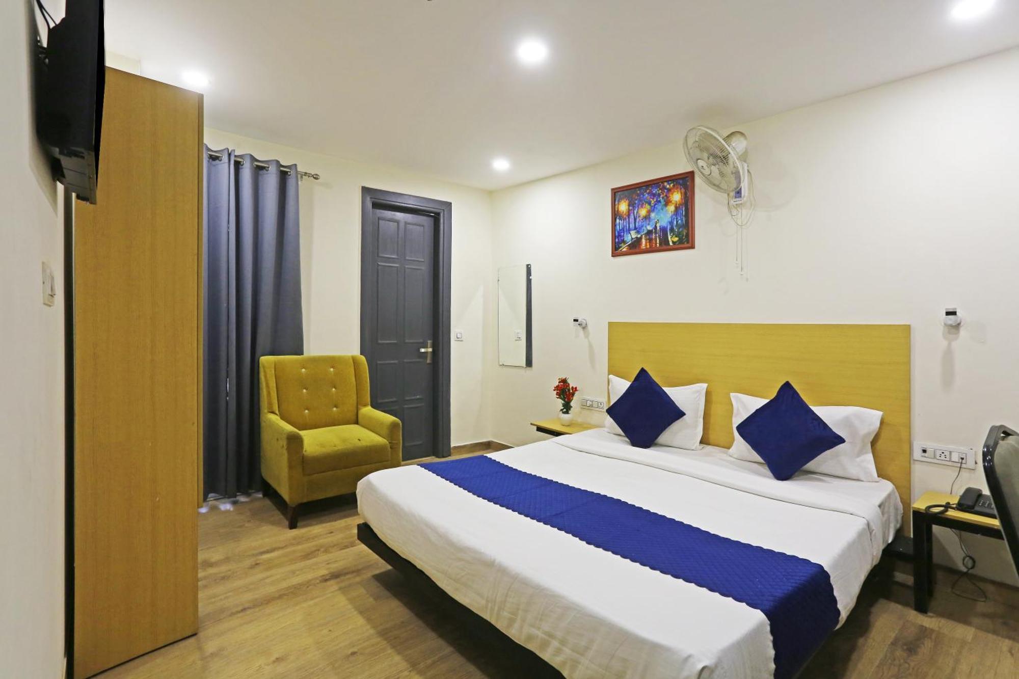 Hotel Twamev Residency Uttam Nagar Couple Friendly 德里 外观 照片